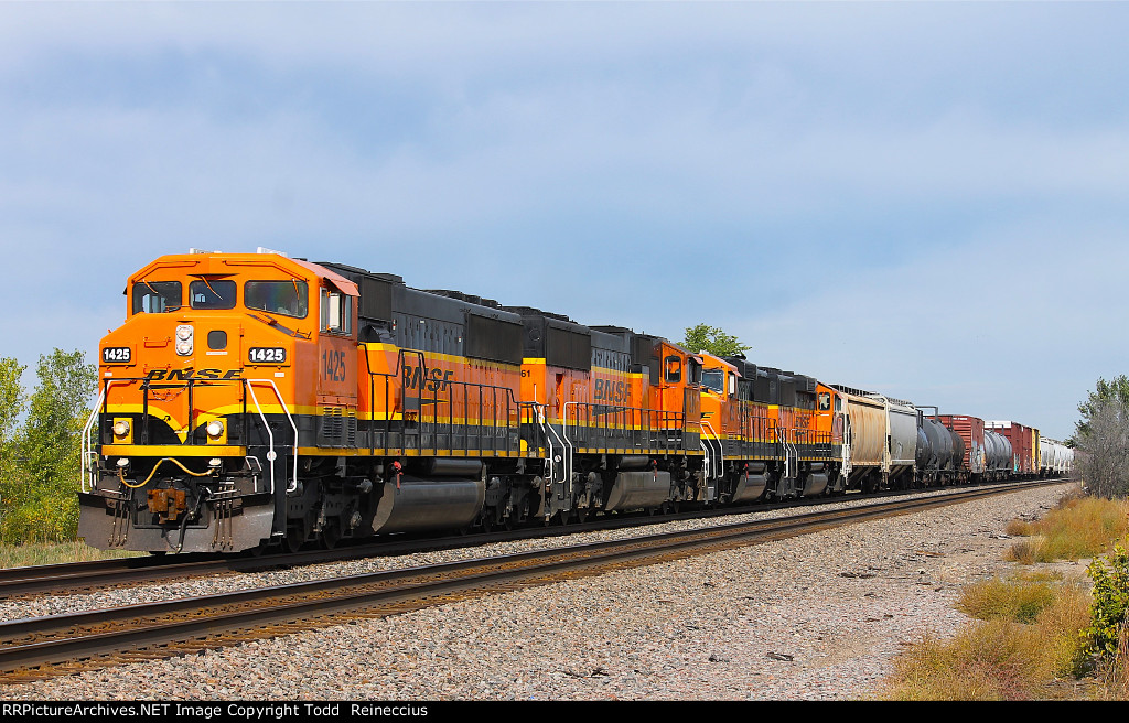 BNSF 1425